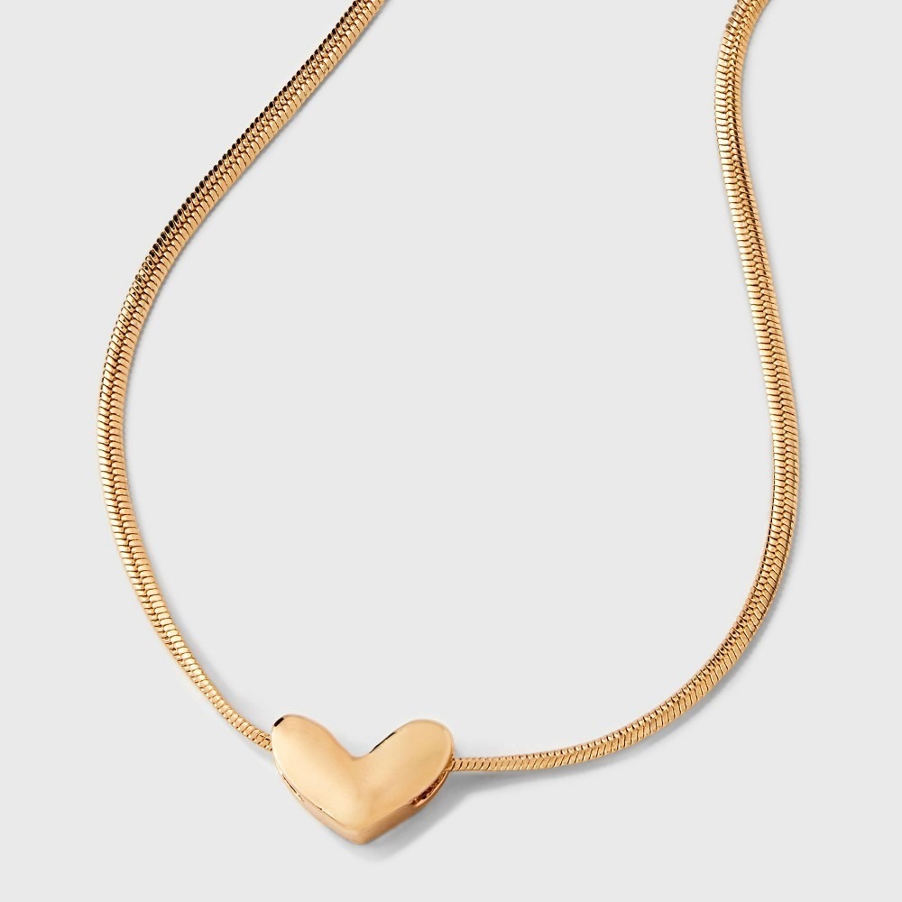 Gold Herringbone Chain Necklace Heart Charm Universal Thread 15 in NWT